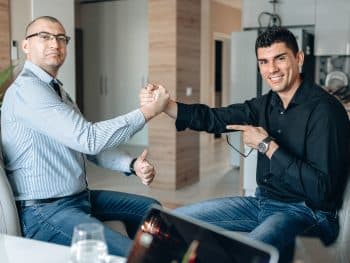 Comment Recruit CRM aide Rent a Recruiter à augmenter son taux de recrutement et à gérer ses clients internationaux