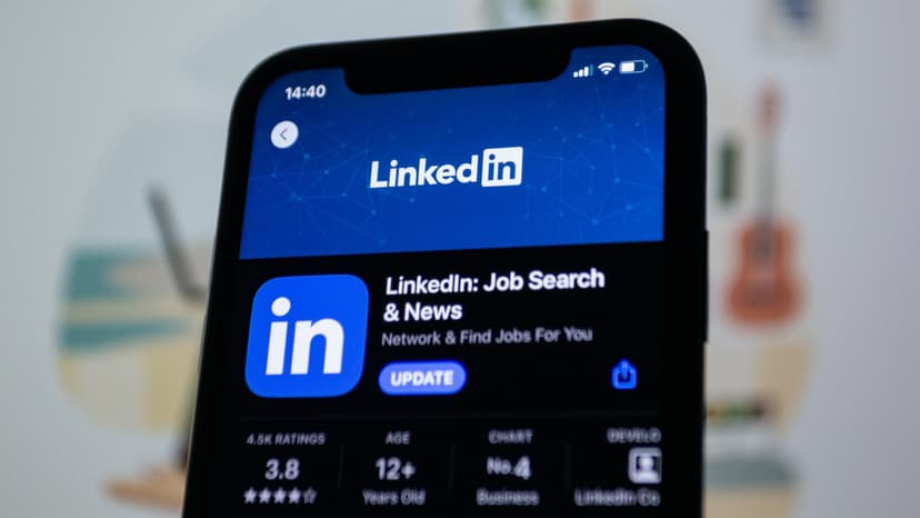 LinkedIn recruiting: The ONLY guide you need for hiring success
