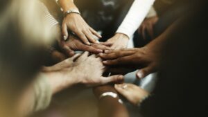 personas diversas para una bolsa de trabajo diversa